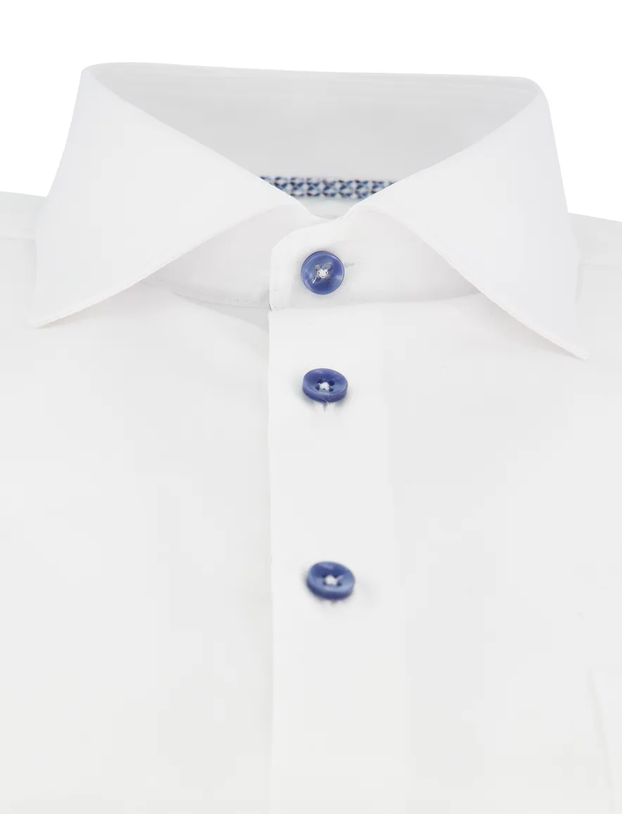 Ledub modern fit overhemd wit met borstzak blauwe knopen