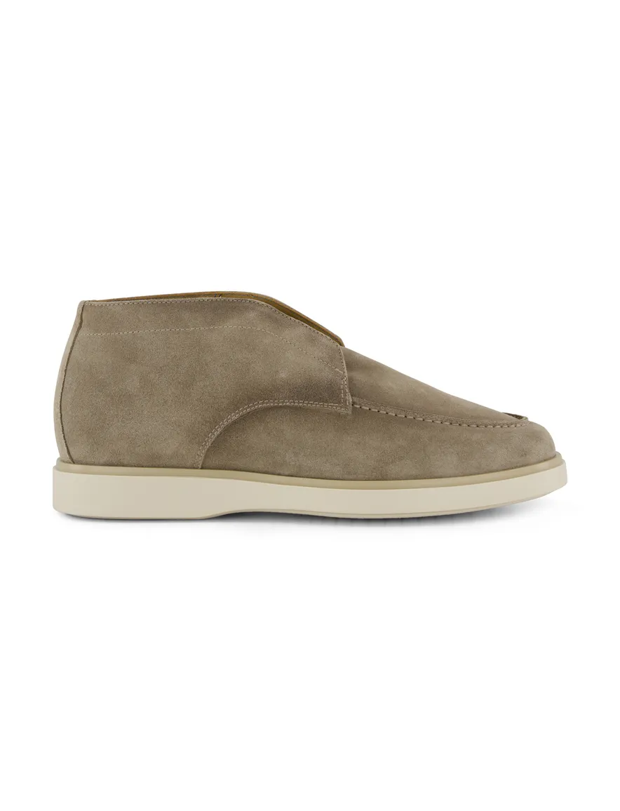 Giorgio instappers beige suede witte zool