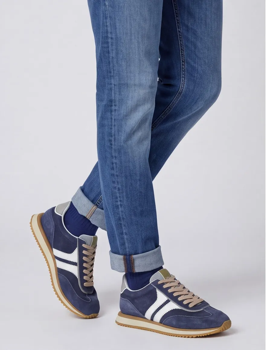 Giorgio sneaker blauw met witte strepen en veters
