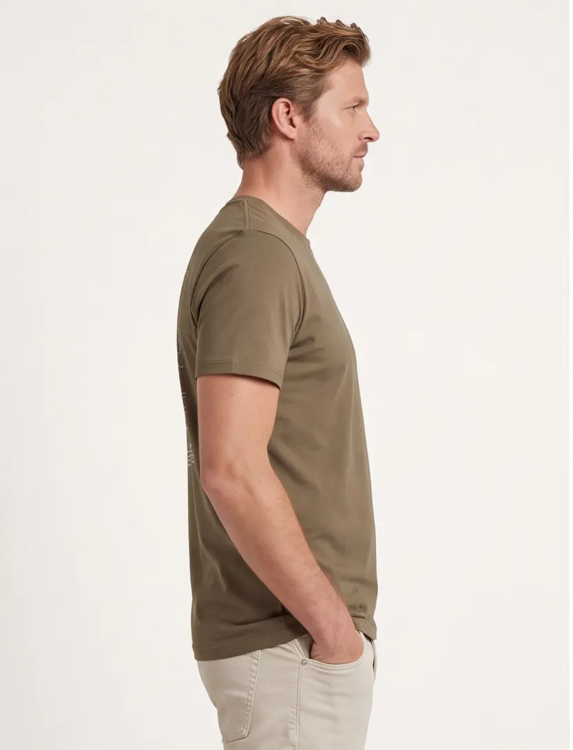 Airforce t-shirt bruin met backprint wijde fit