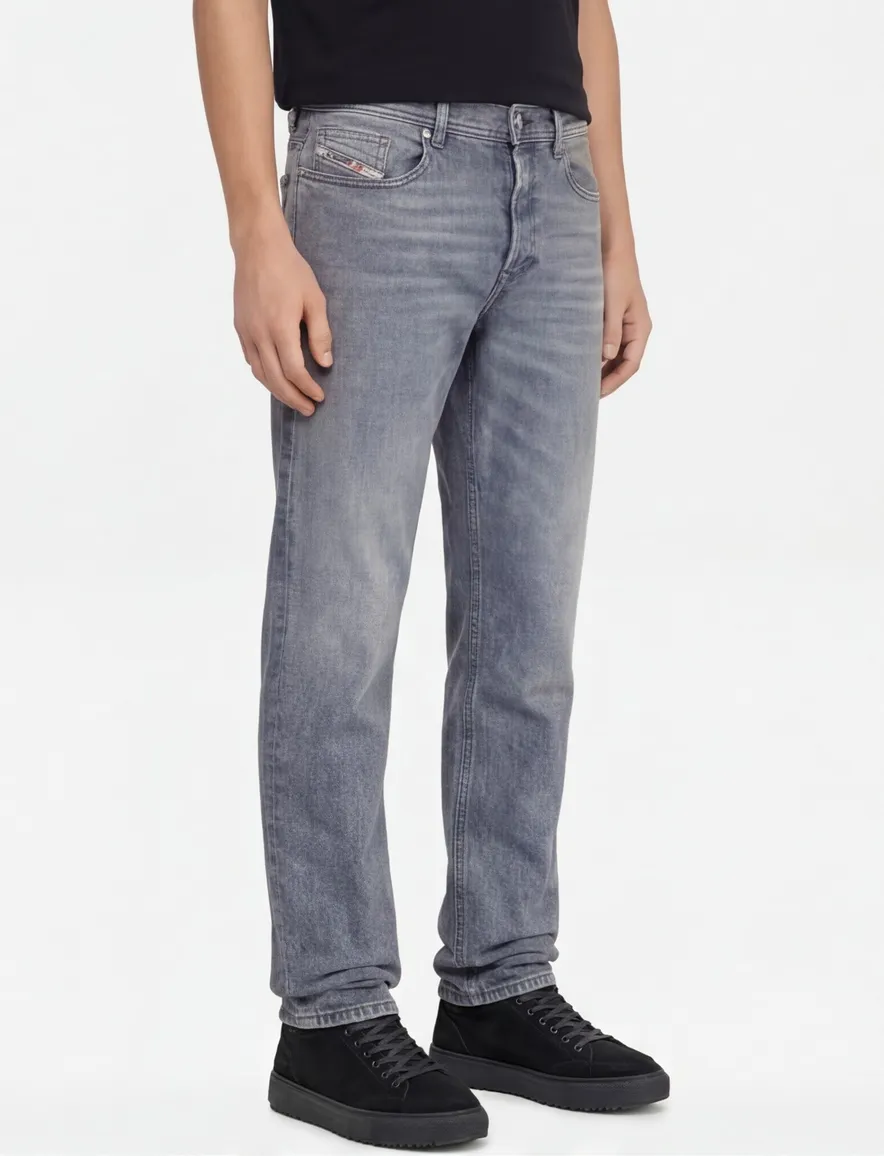 Diesel jeans 2023 D-Finitive grijze wassing