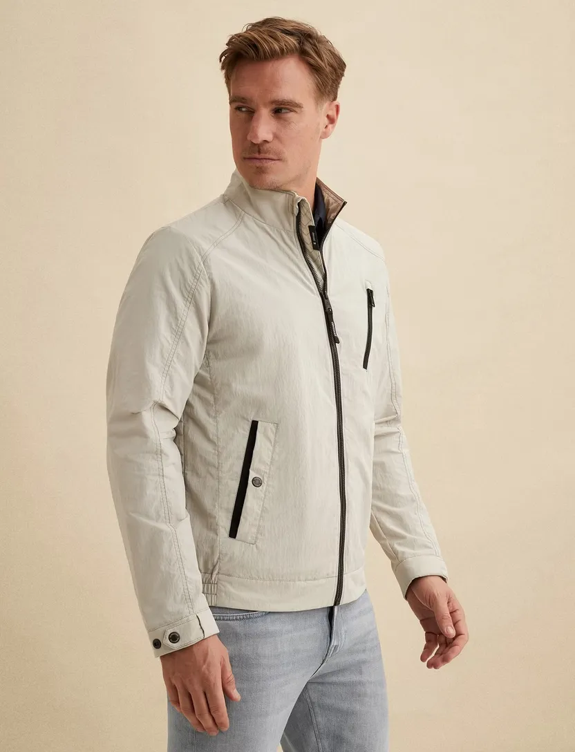 Tussenjas Vanguard wit borstzak normale fit