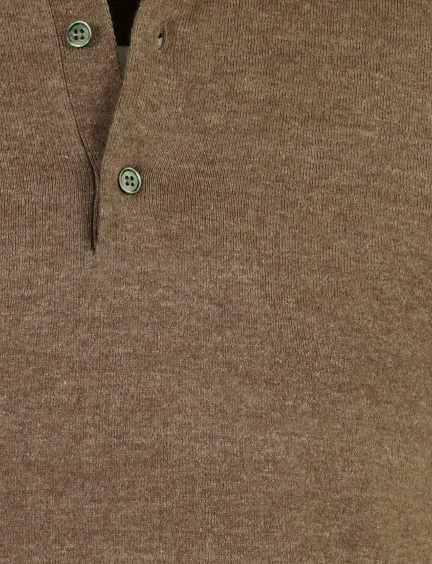 Portofino polo bruin knitted 3 knoops