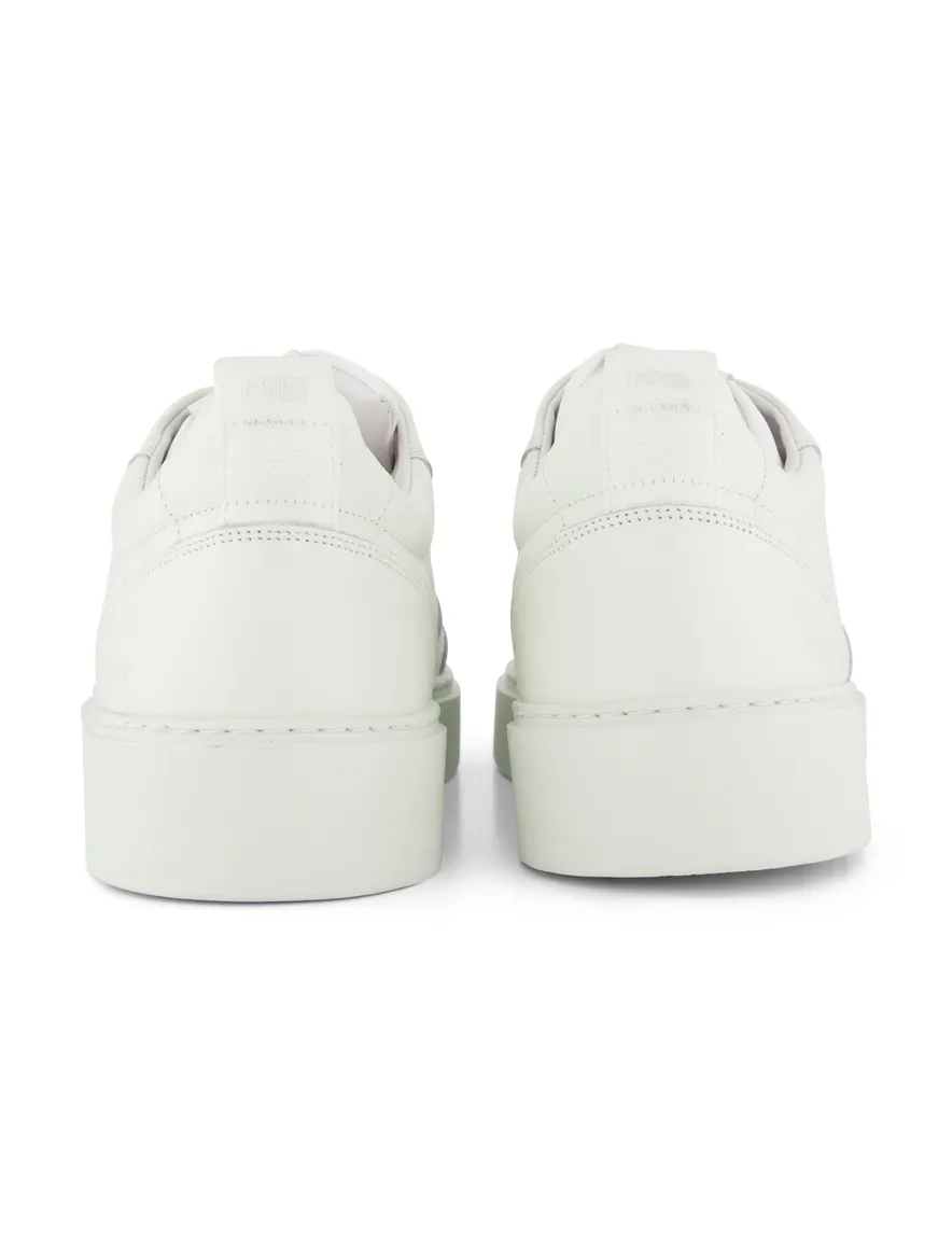 Sneaker wit Rehab handgemaakt leren materiaal