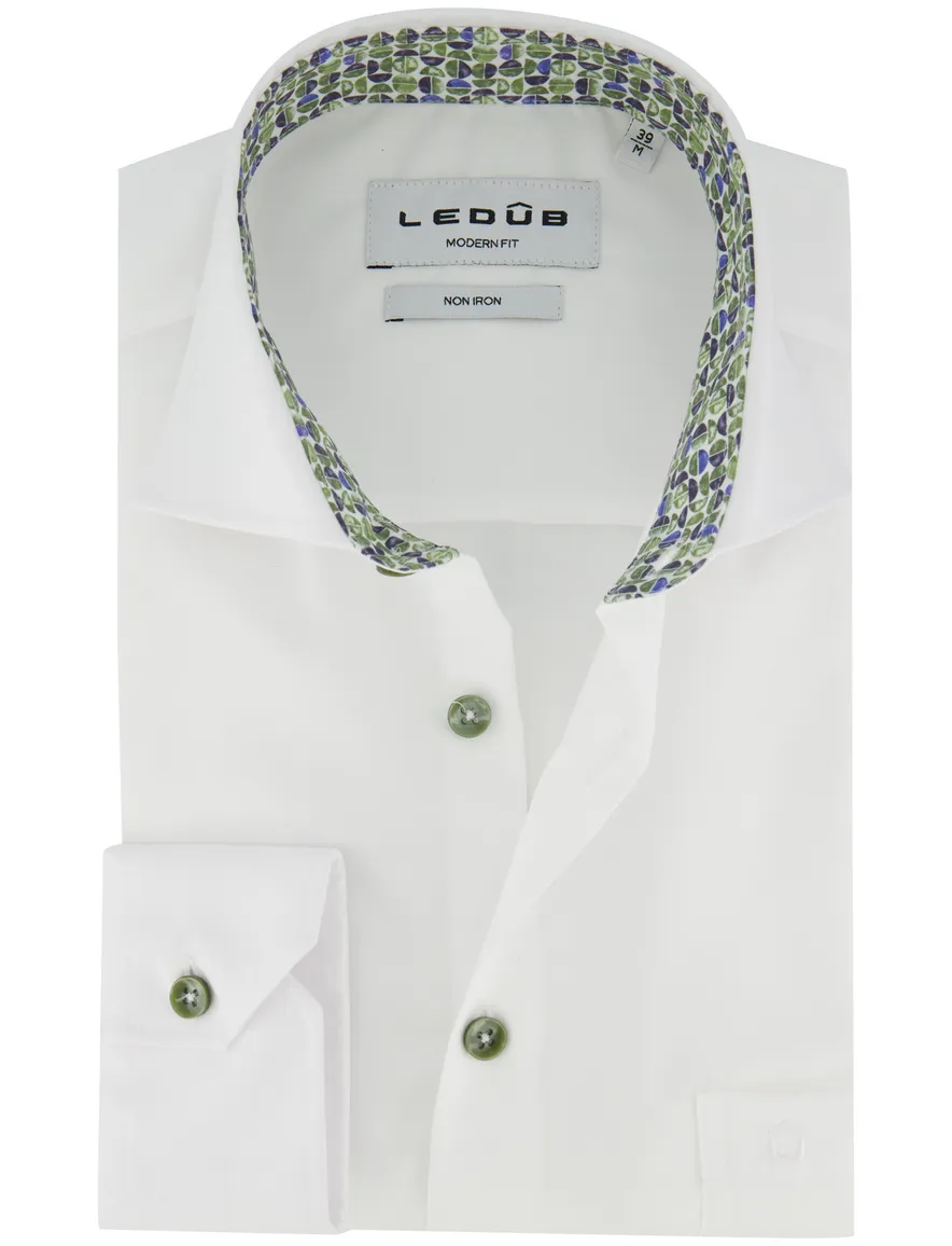 Ledub Modern Fit overhemd wit groene knoop strijkvrij