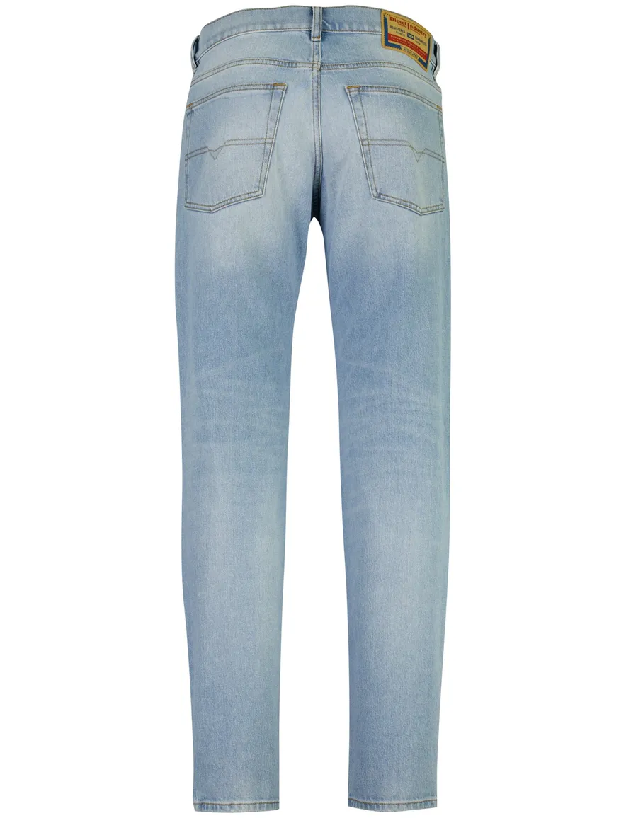 Diesel jeans 2023 D-Finitive lichtblauw spijker