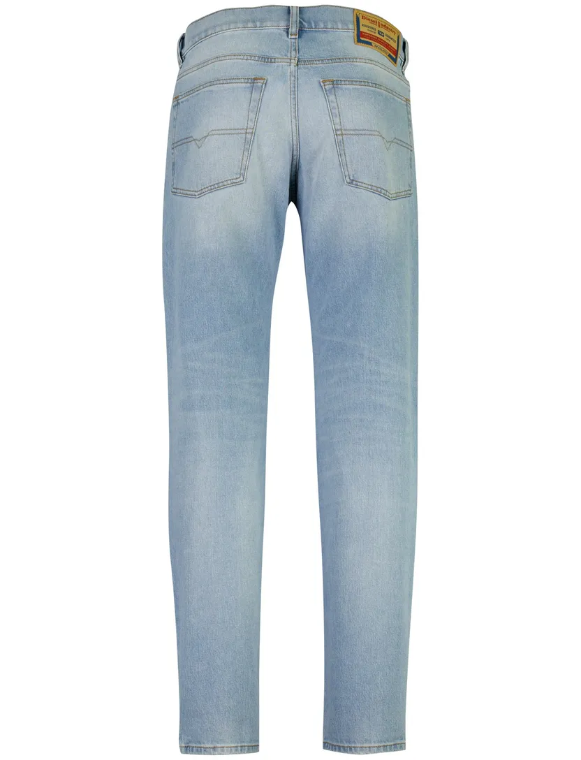jeans Diesel D-Finitive lichtblauw spijker wijde fit