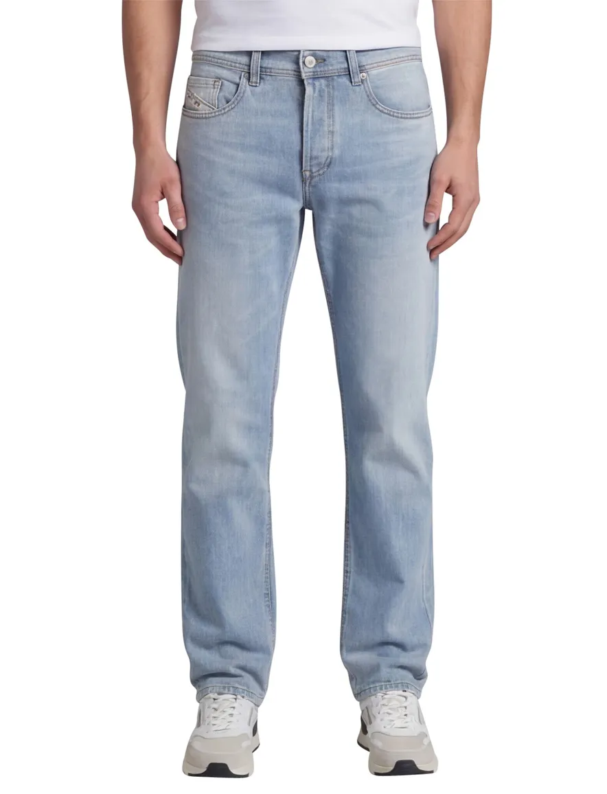 Diesel jeans 2023 D-Finitive lichtblauw spijker