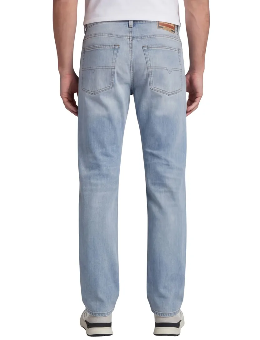 jeans Diesel D-Finitive lichtblauw spijker wijde fit
