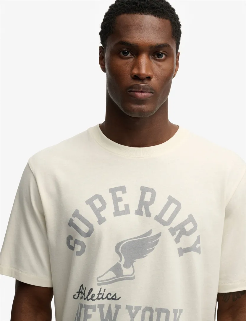 T-shirt Superdry creme katoen met opdruk