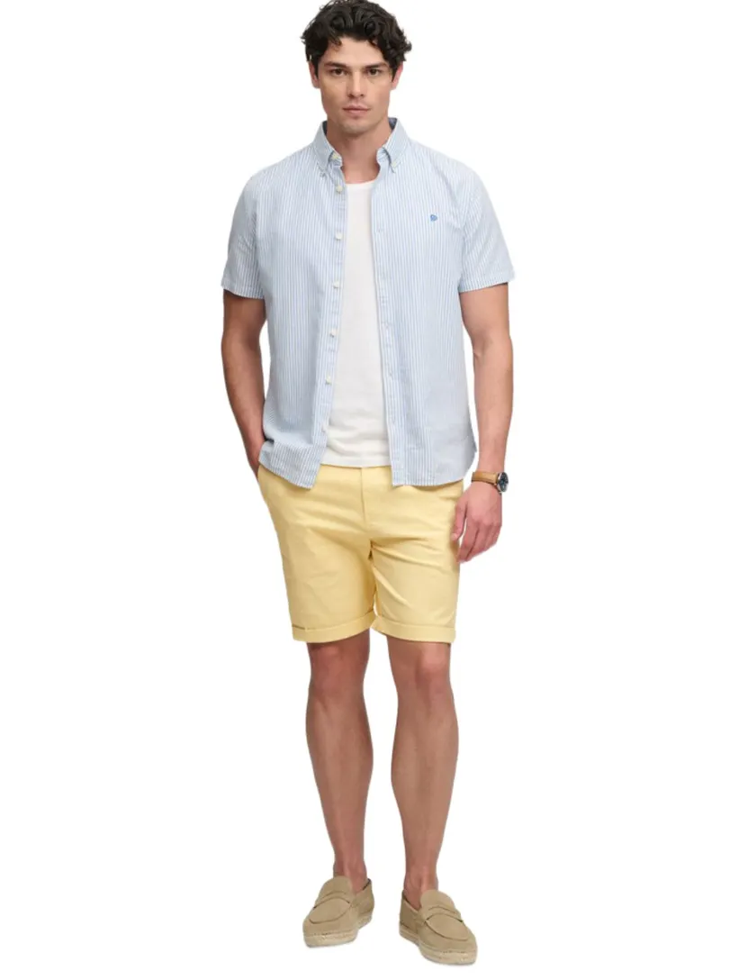 Shorts Superdry chino geel
