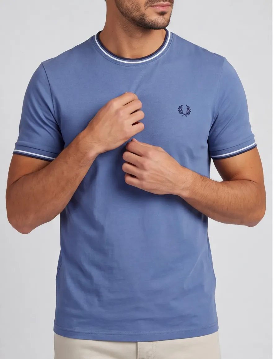 Fred Perry T-shirt blauw met zwart logo