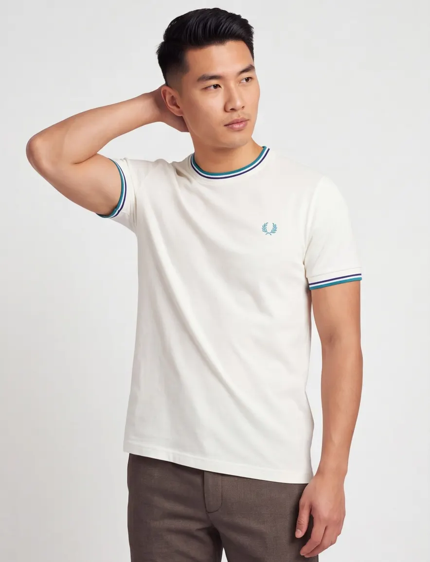 Fred Perry T-shirt sbeige met groen en hals