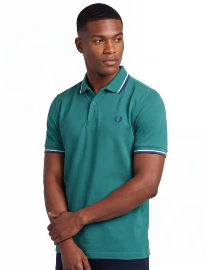 Fred Perry Poloshirt 2-knoops pique Fred Perry groen 100% katoen