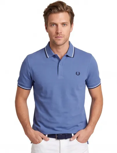 Fred Perry Blauw poloshirt Fred Perry omlijnde mouwen 2-knoops katoen pique