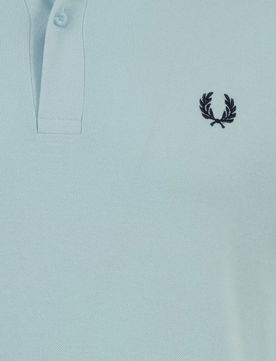 Poloshirt 2-knoops pique Fred Perry lichtblauw 100% katoen