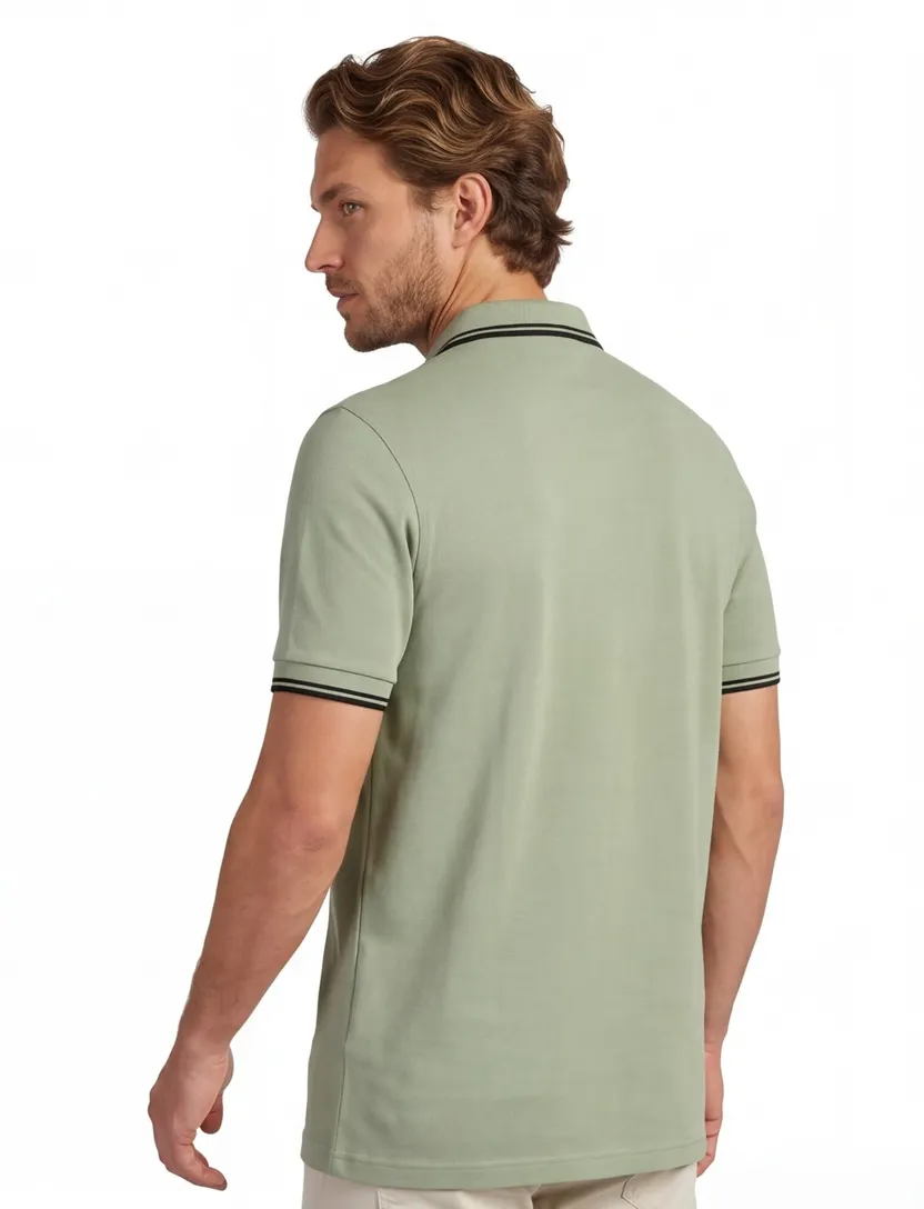 Poloshirt Fred Perry groen normale fit 2 knoops