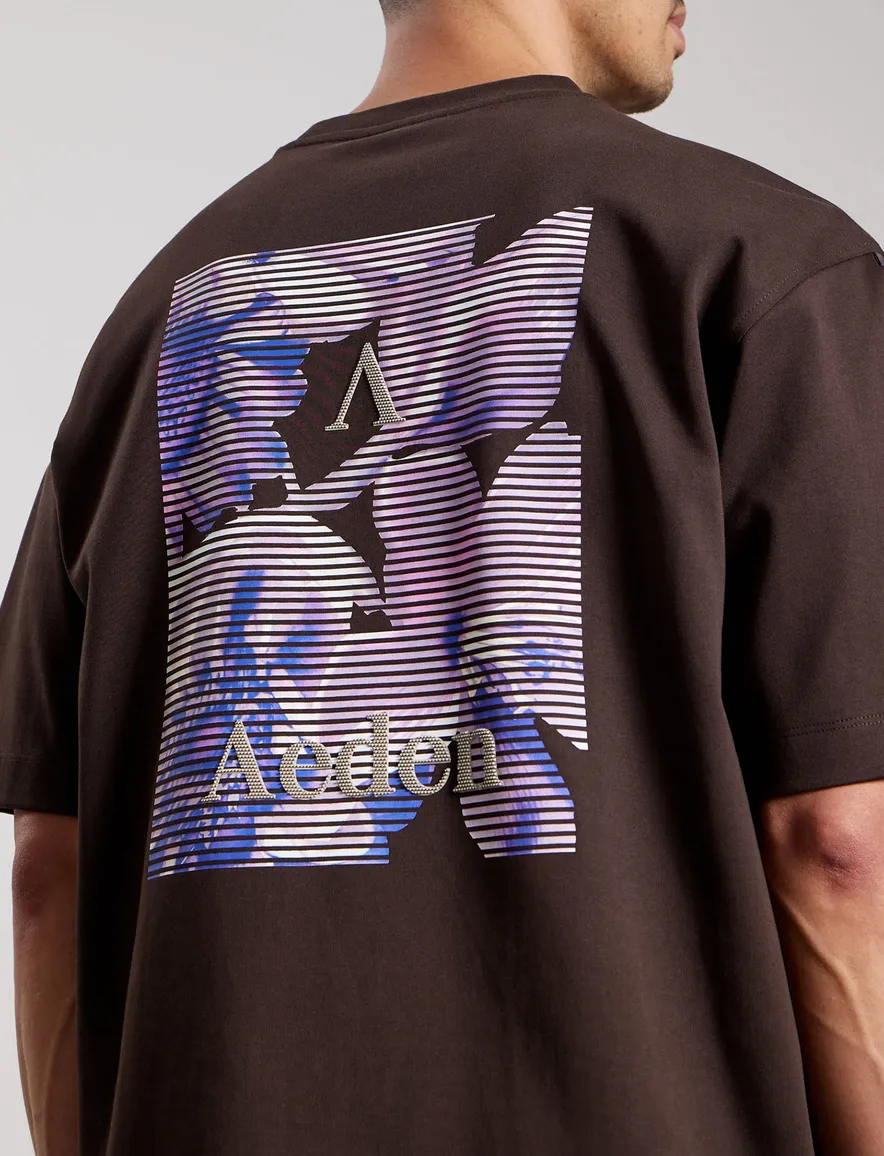 bruine t-shirt Aeden backprint wijde fit