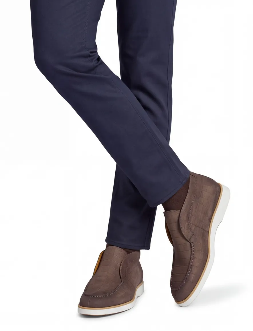 Krokodillenprint Magnanni bruine suede instappers