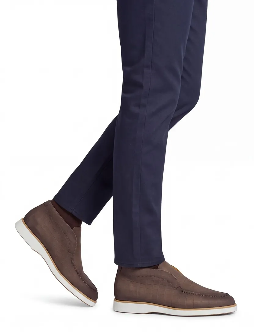 Instappers Magnanni bruine krokodillenprint suede