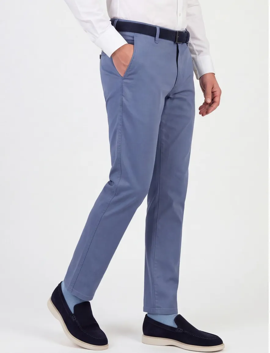 blauwe pantalon M.E.N.S. Madison flatfront model normale fit