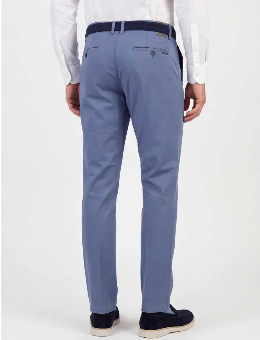 blauwe pantalon M.E.N.S. Madison flatfront model normale fit