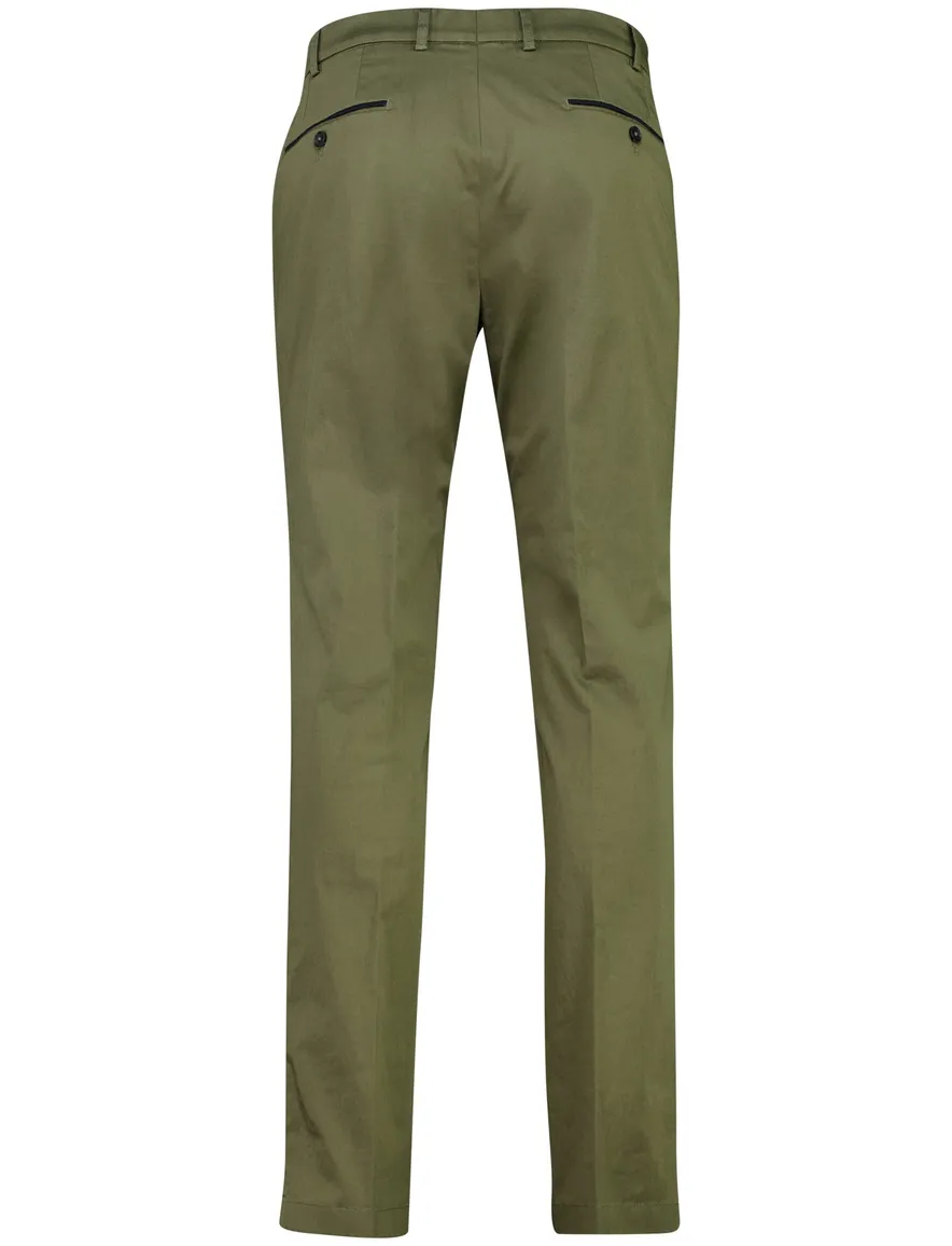 Hiltl flatfront olijfgroen effen slim fit moderne look