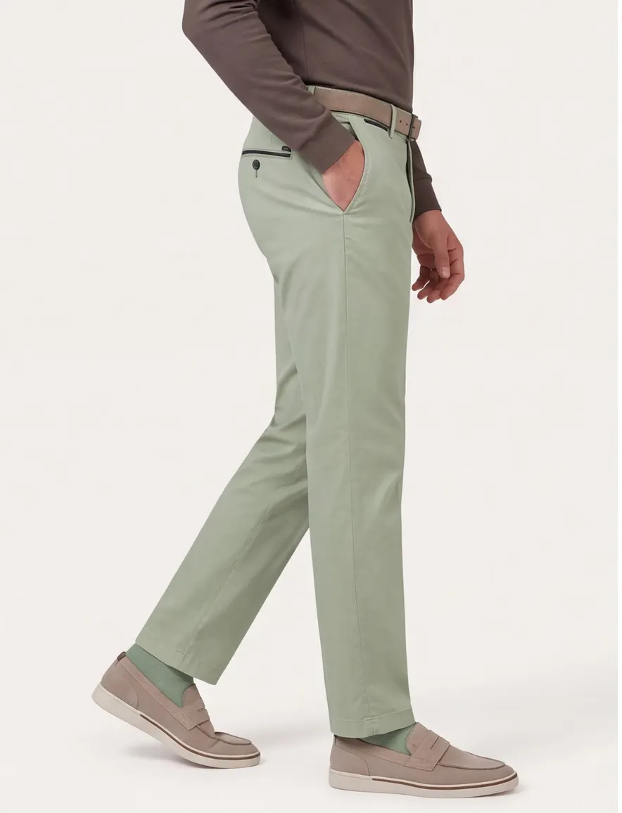 Hiltl flatfront pantalon lichtgroen zonnige look normale fit