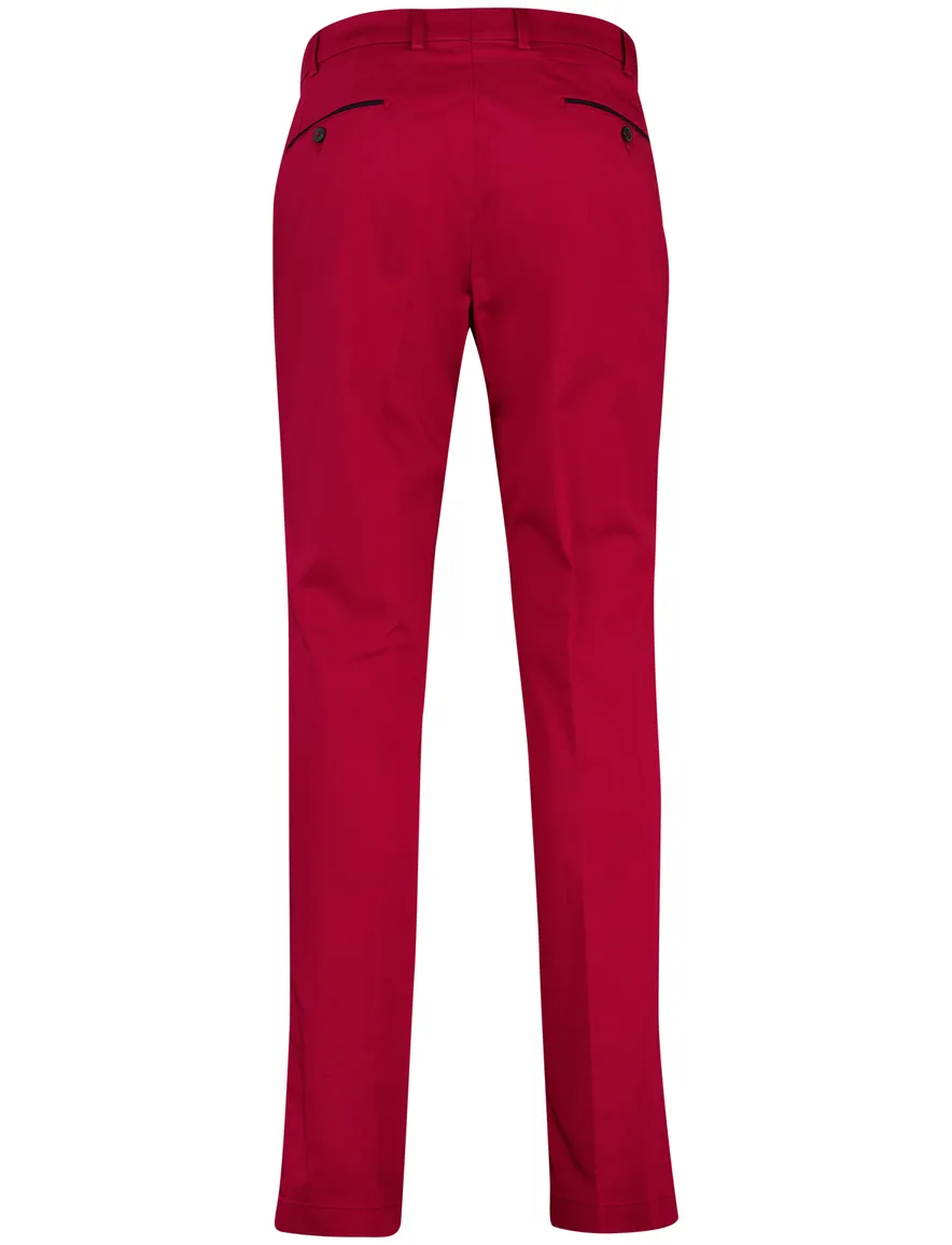 Rode pantalon Hiltl flat front model