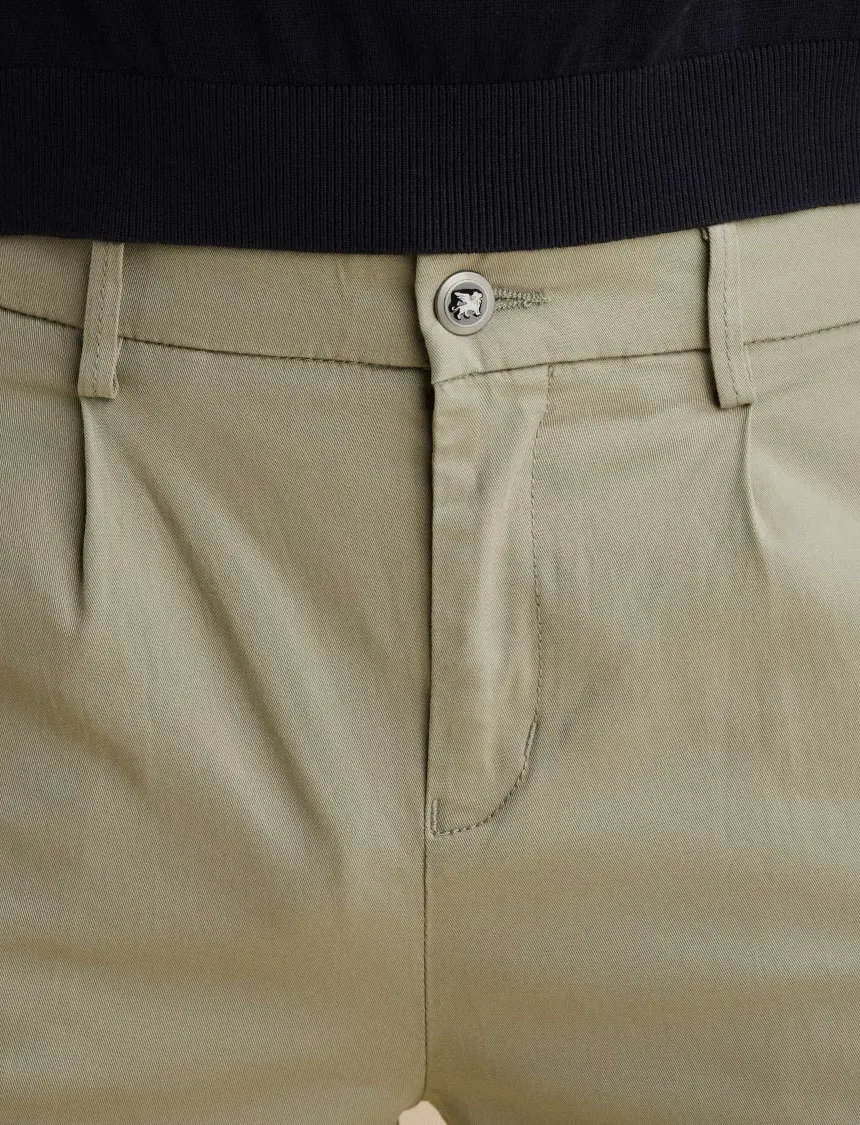 Vanguard V35 relaxed fit stretch lyocell
