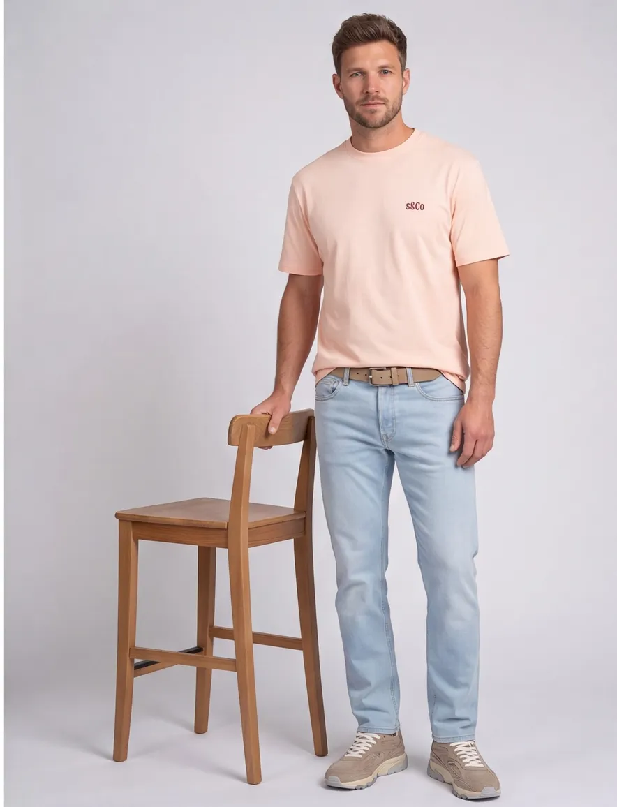 Roze T-shirt Supply & Co met rode backprint sunday running