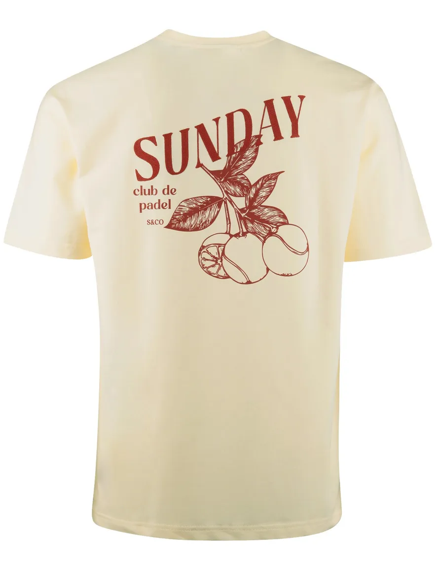 Supply & Co T-shirt licht geel met rode backprint sunday fruit