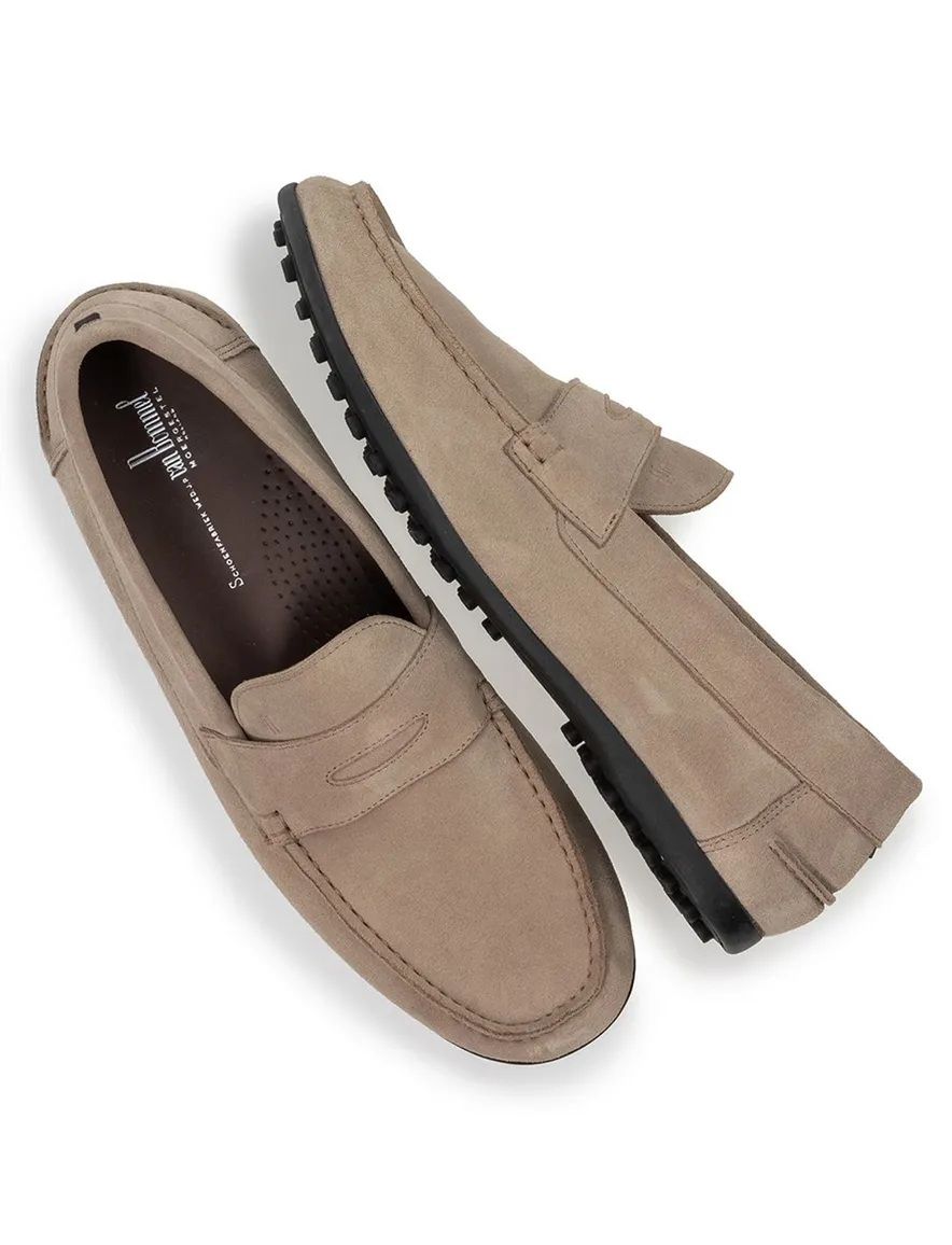Loafer Van Bommel suede lichtbruin zool noppen