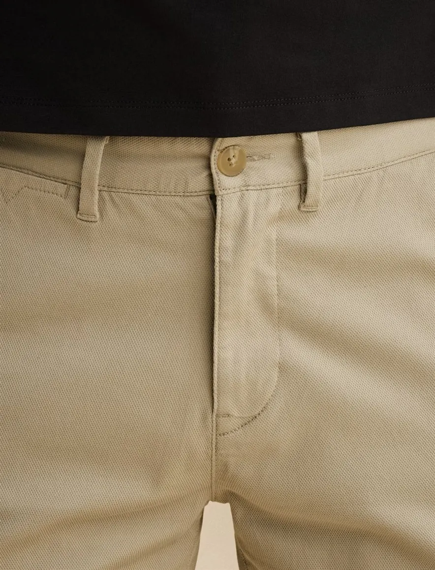 Vanguard bermuda beige