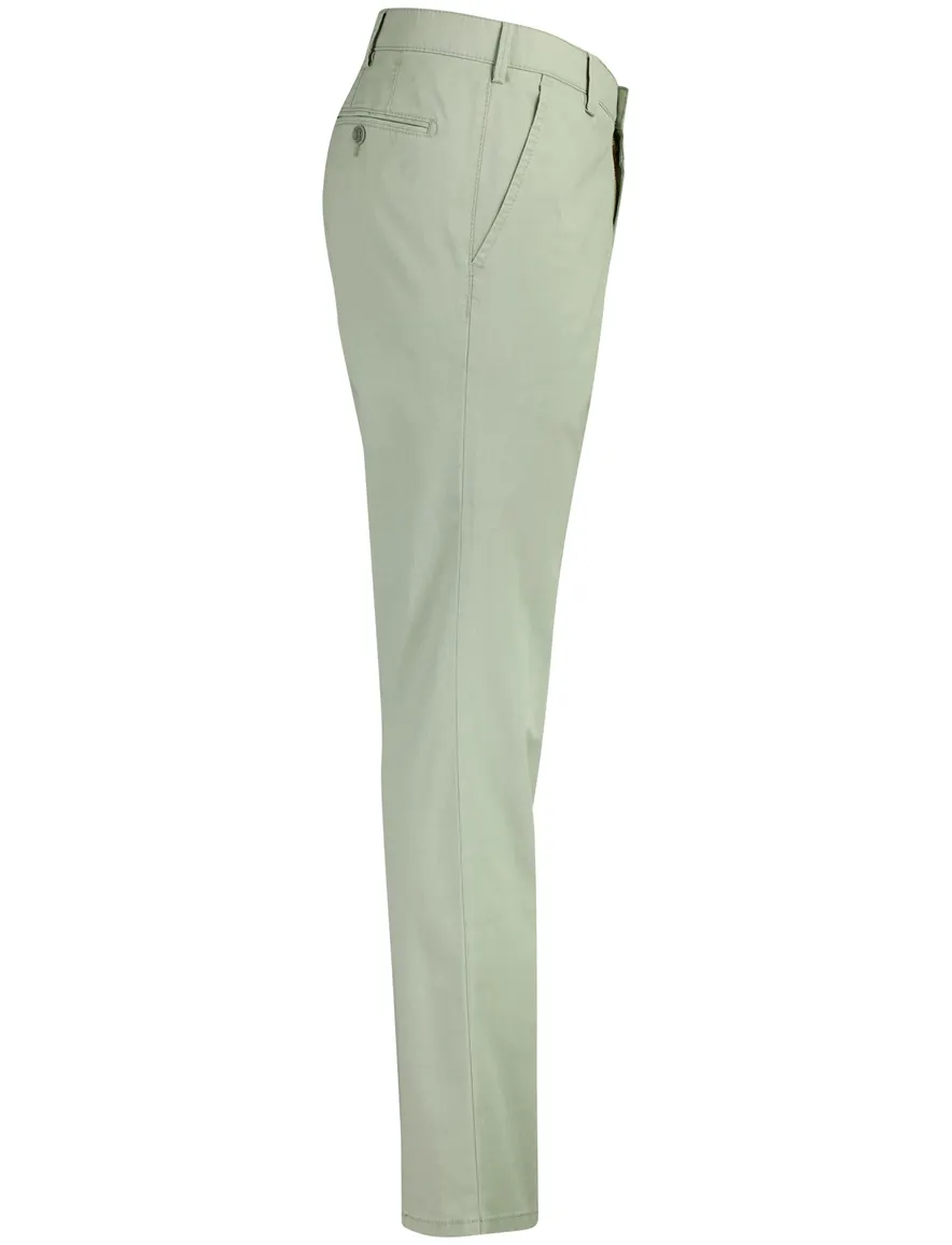 Meyer chino Rio groen tencel