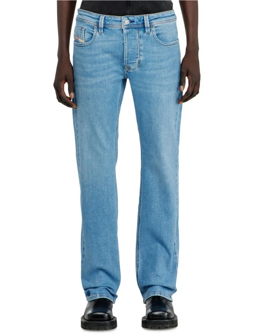 Diesel jeans lichtblauw regular fit larkee