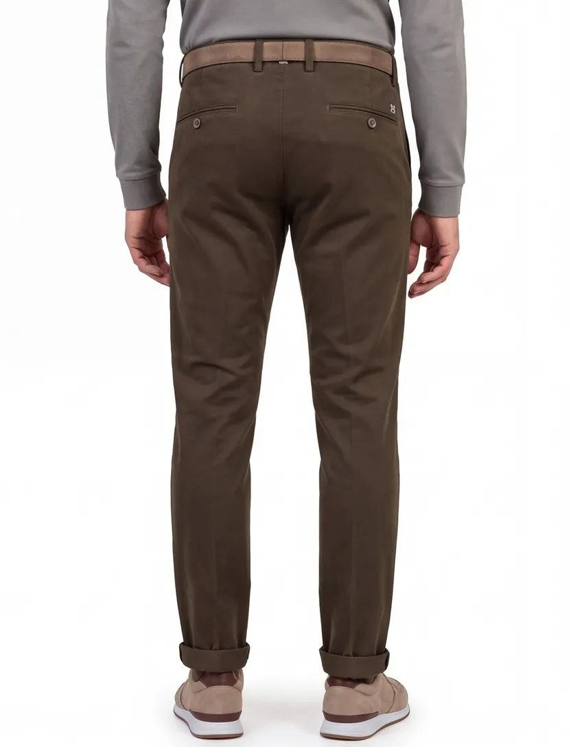 Broek Mason's bruin