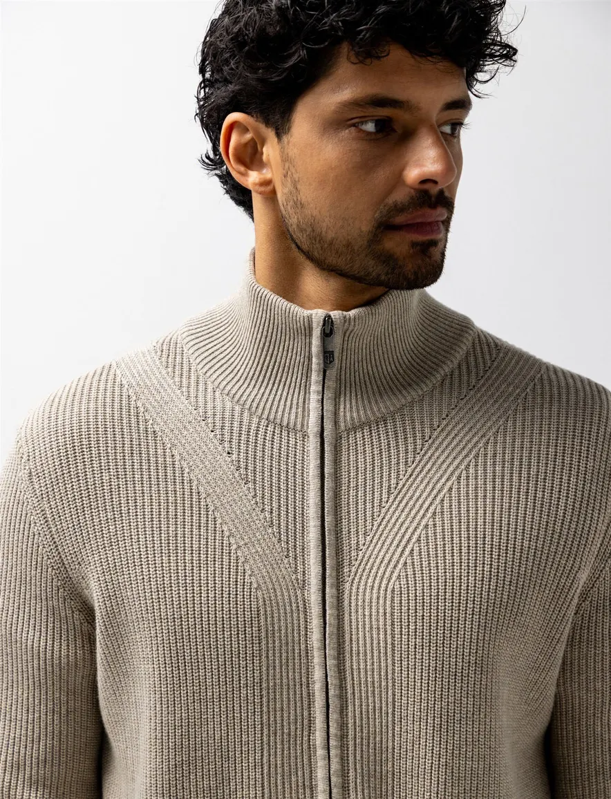 State of Art outdoor vest creme
