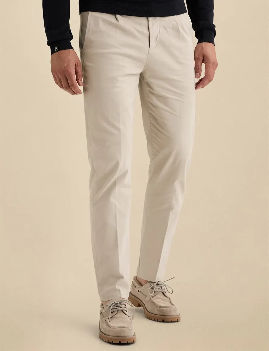 Vanguard V35 chino creme