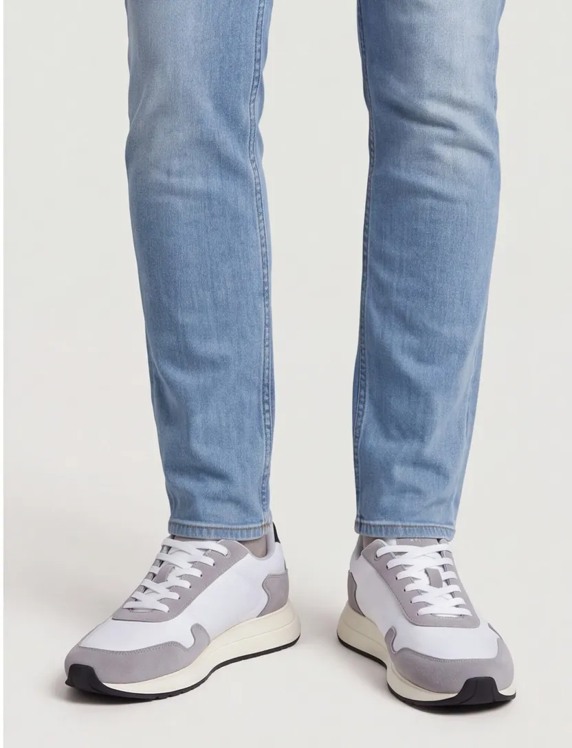 schoenen BOSS Black wit sneakers met grijze leren afwerking