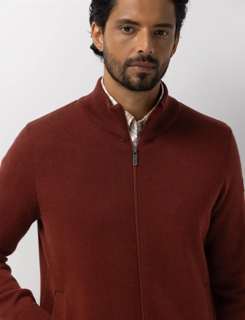Vest State of Art rood wol