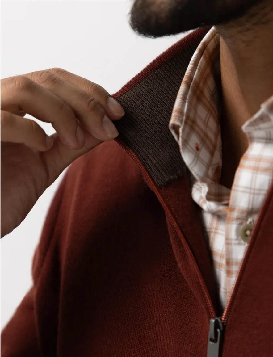 Vest State of Art rood