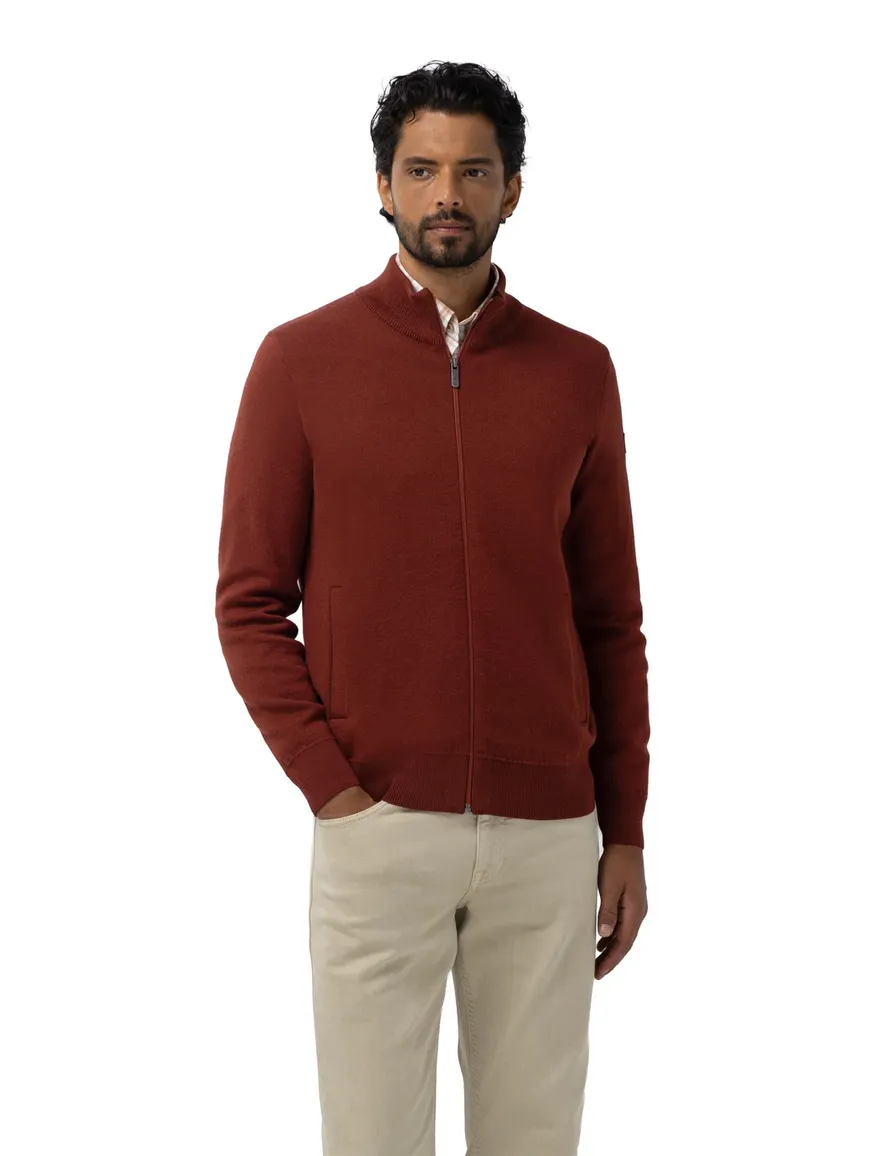 Vest State of Art rood