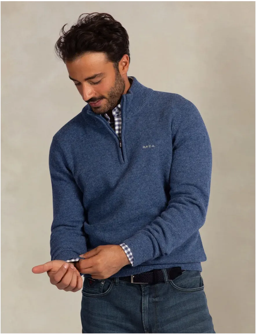 Blauwe trui New Zealand half zip gebreid