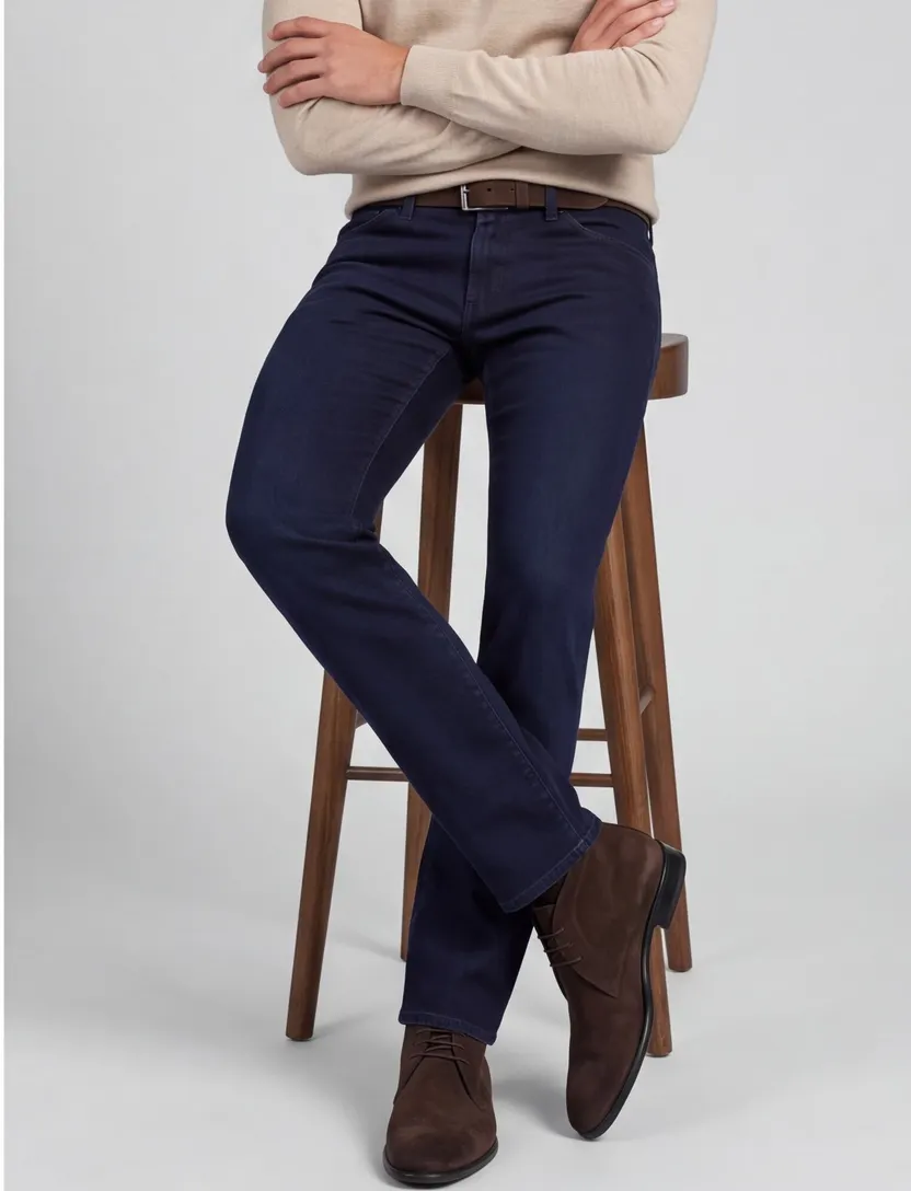 Broek Brax Chuck donkerblauw slim fit