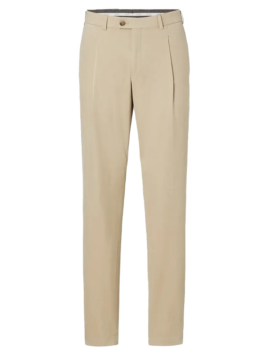 Hiltl chino met bandplooi beige