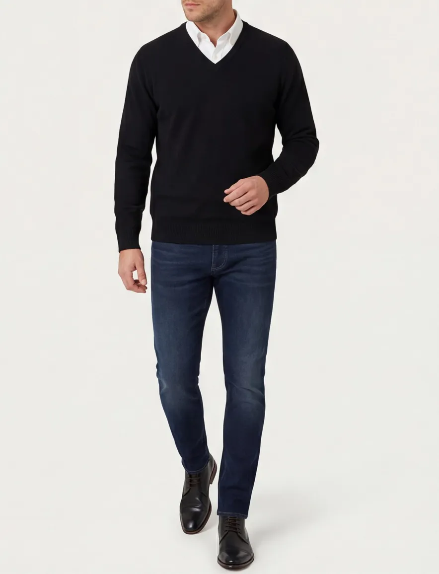 Alan Paine trui zwart v-hals ruime fit lamswol