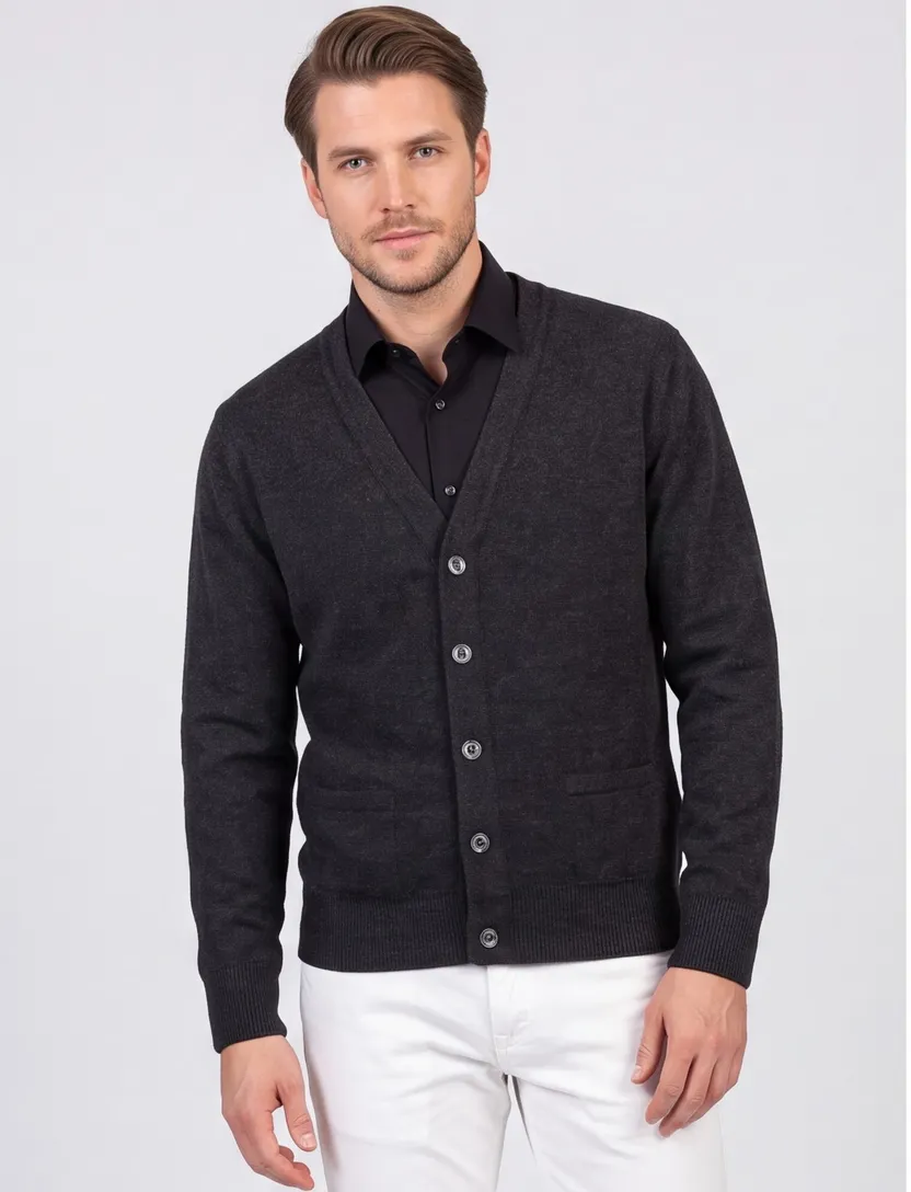 William Lockie vest grijs effen lamswol knopen