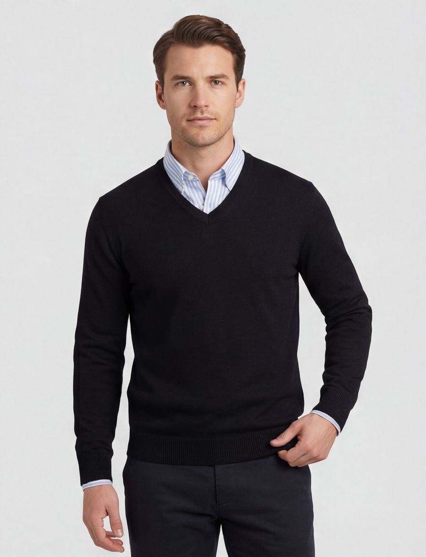 Maerz trui v-hals zwart merinowol