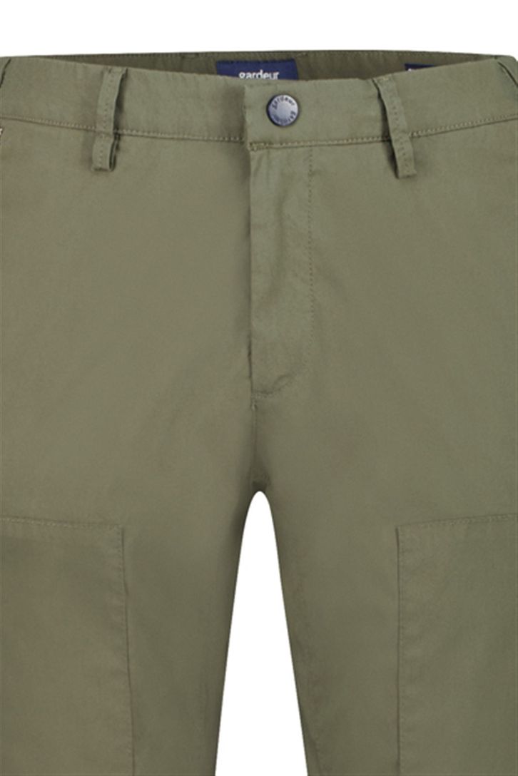 Gardeur olijgroene chino opgestikte zakken